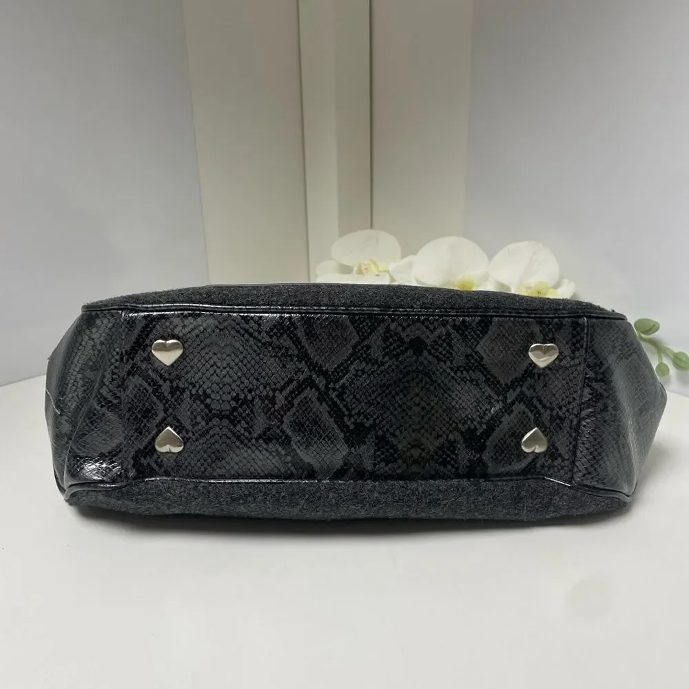 Elegant Black Shoulder Bag with Heart Details